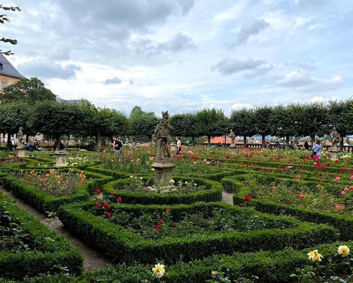 Cafe im Rosengarten